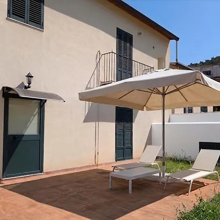Nyaraló Casa Titi Cefalù
